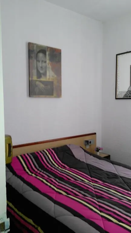 Hotel Des Arts Lourdes Francja